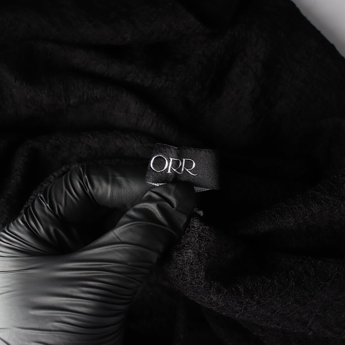 오르 ORR 패턴 모크넥 긴팔 티셔츠 블라우스 상세 이미지 3