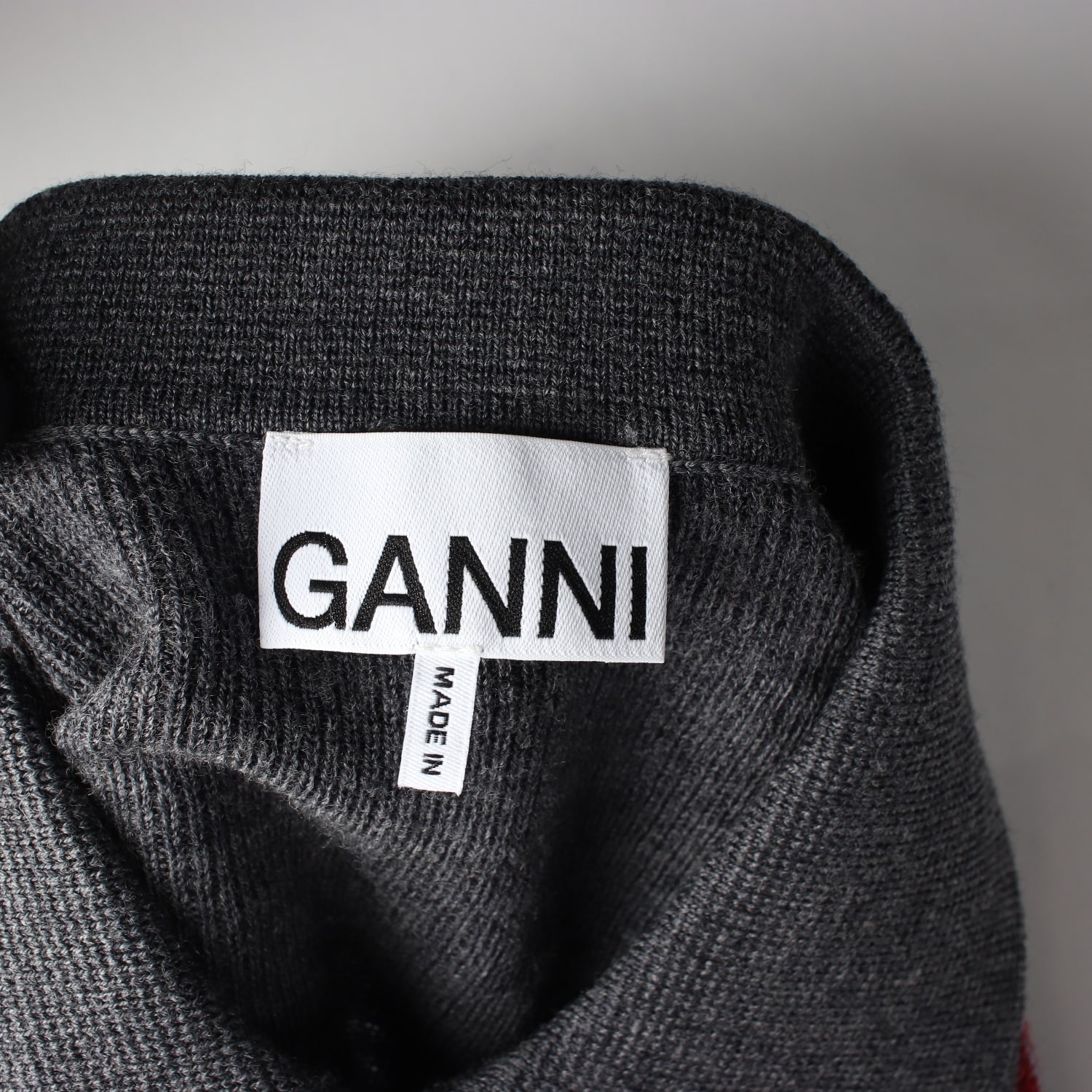 가니 GANNI 25FW 아가일 자카드 울 100% 하프버튼 카라 폴로 니트 이미지 3