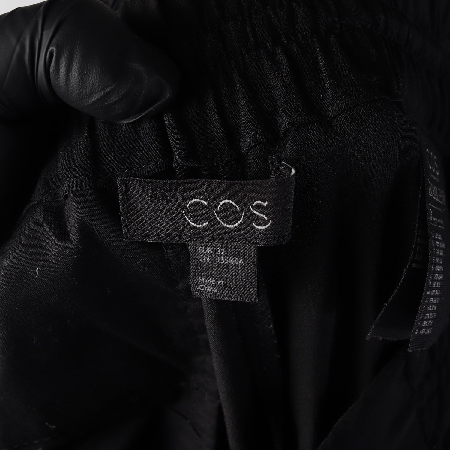 코스 COS 실크 100%  테이퍼드 밴딩 팬츠 이미지 3
