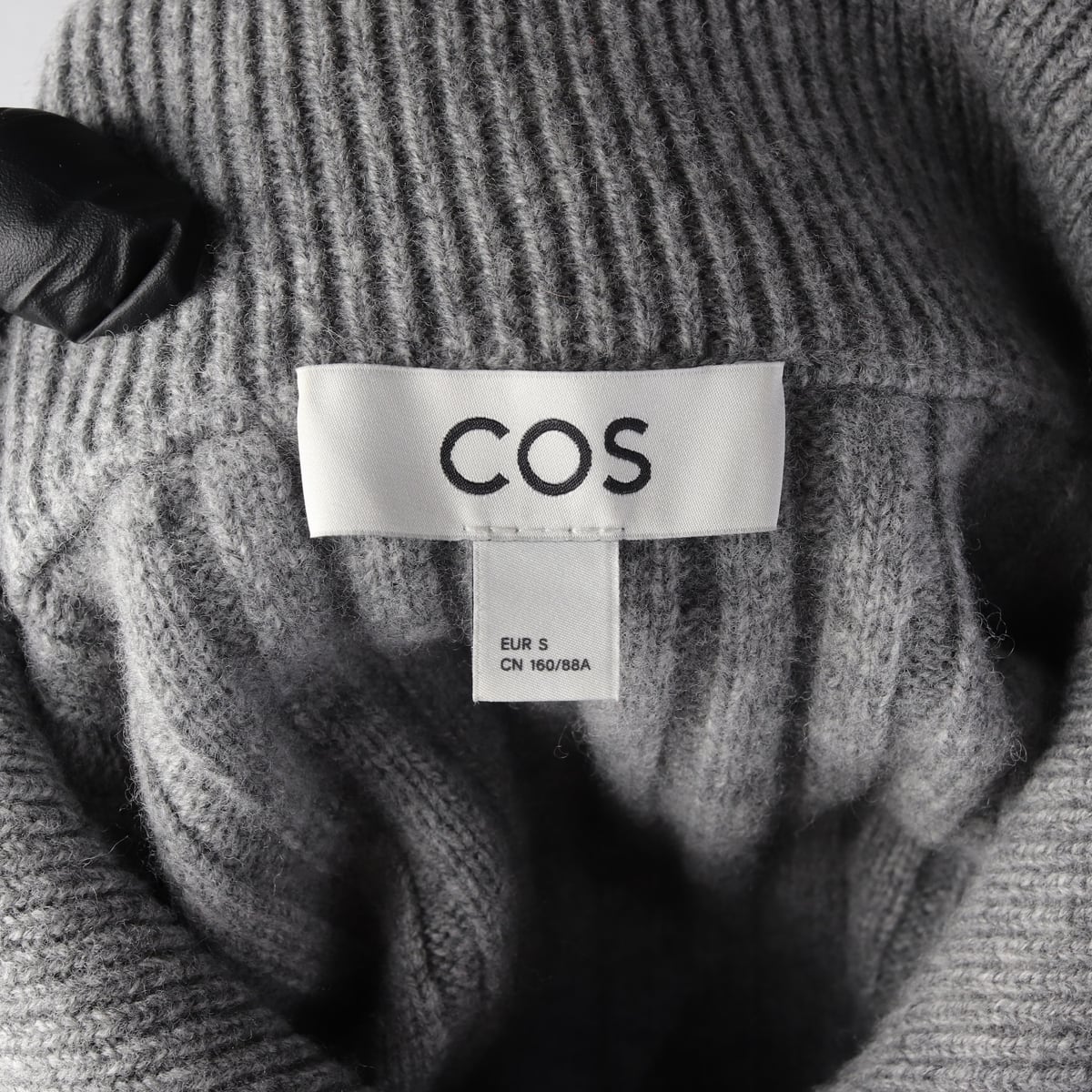 코스 COS 26SS 울 니트 집업 가디건 상세 이미지 3