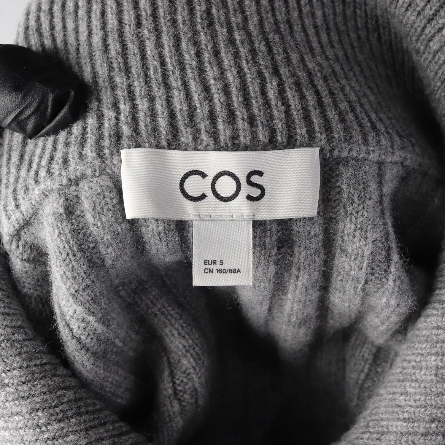 코스 COS 26SS 울 니트 집업 가디건 이미지 3