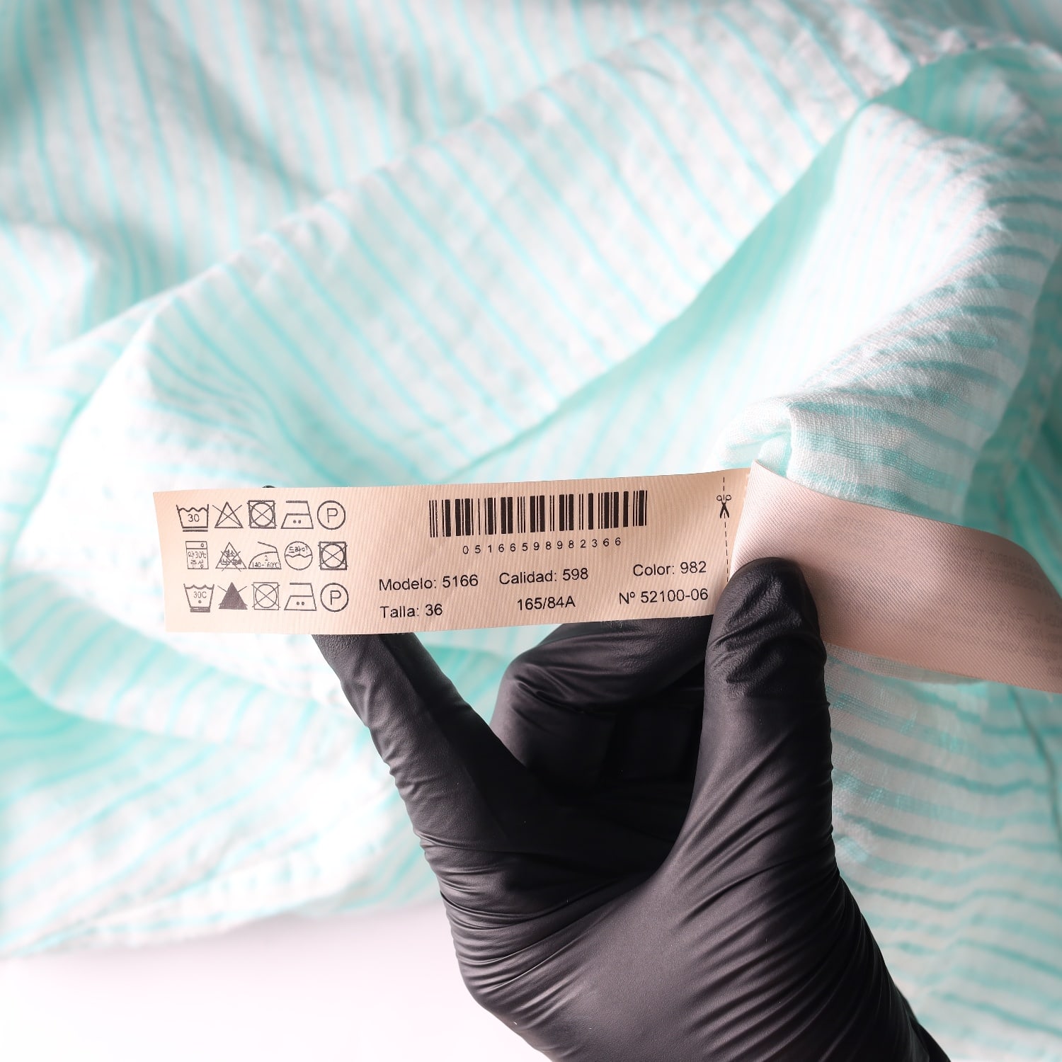 마시모두띠 오프숄더 린넨 스트라이프 블라우스 민트 이미지 5