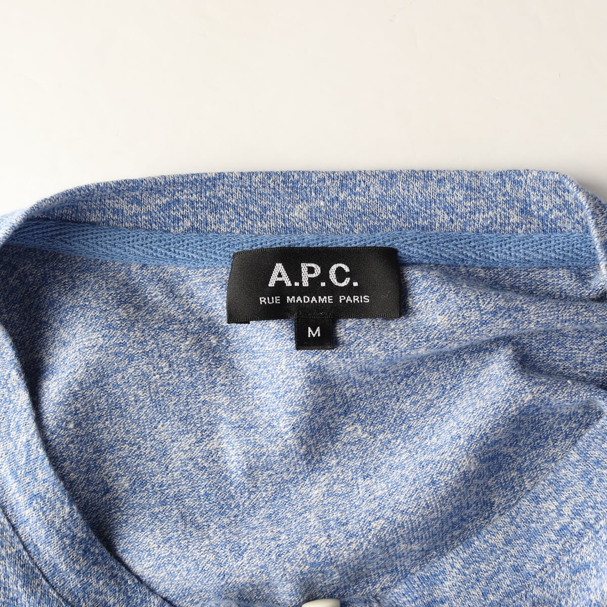 아페쎄 APC 코튼 린넨 블렌드 헨리넥 반팔 티셔츠 상세 이미지 3