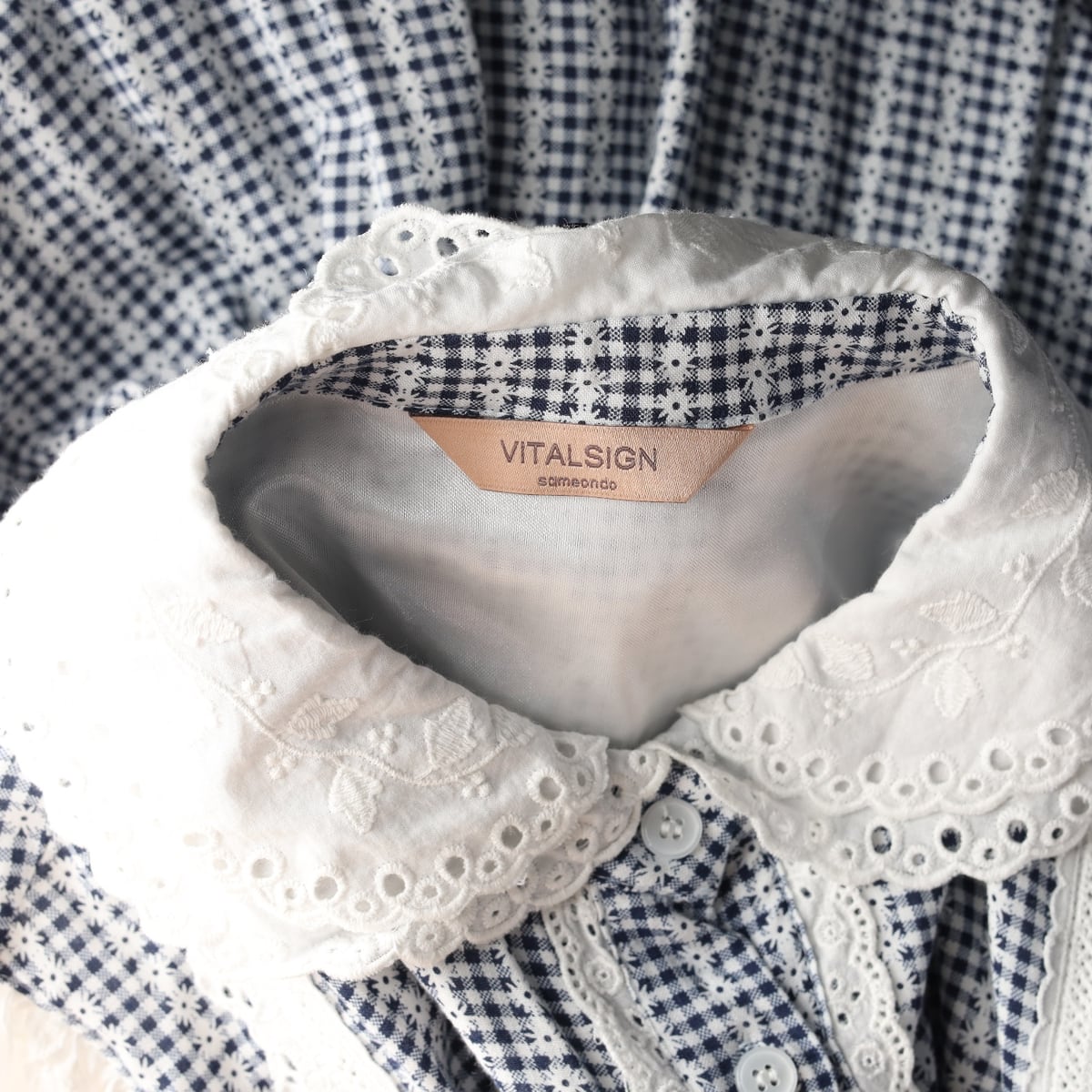 바이탈싸인 레이스 퍼프 암 카라 드레스 롱 원피스 상세 이미지 3