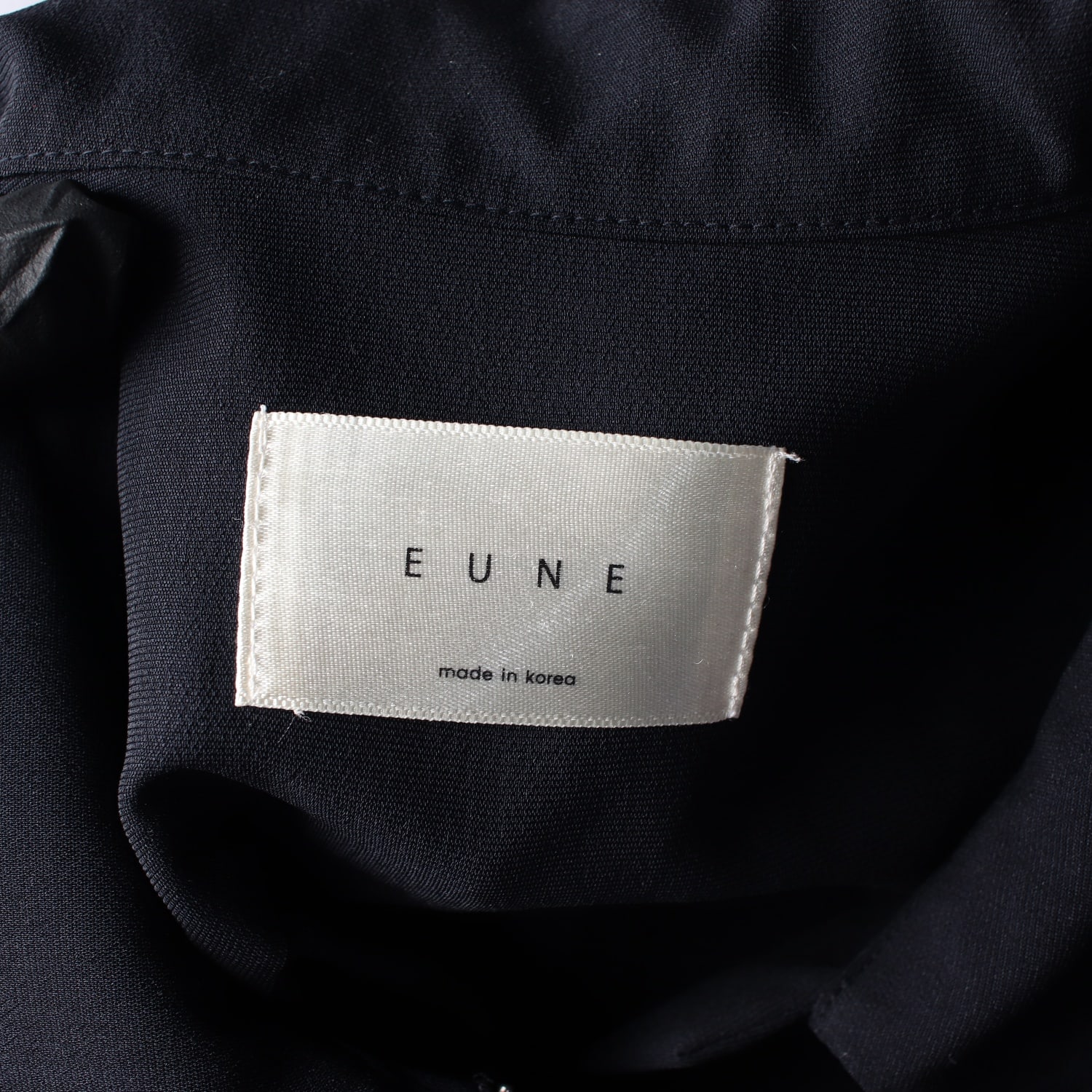 으네 eune 라운드 카라 플레어 롱 원피스 이미지 3