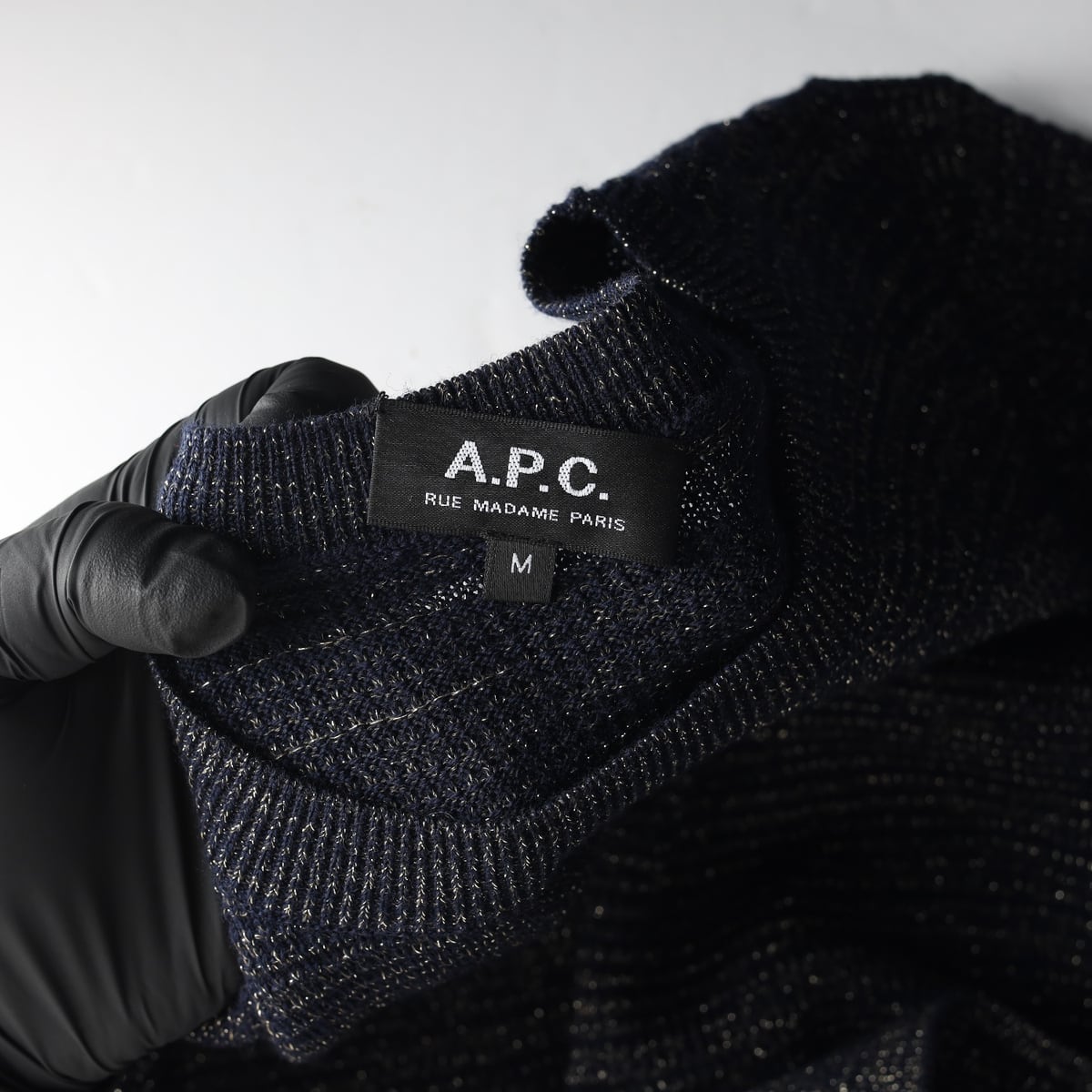 아페쎄 APC 울 블렌드 니트 스웨터 메탈 블렌디드 네이비 상세 이미지 3