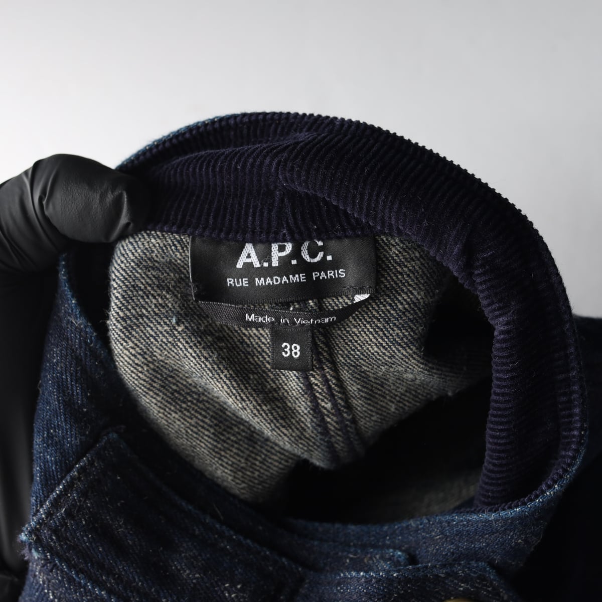 아페쎄 APC 린넨 블렌드 벨티드 스탠드넥 하프 데님 재킷 청자켓 상세 이미지 3