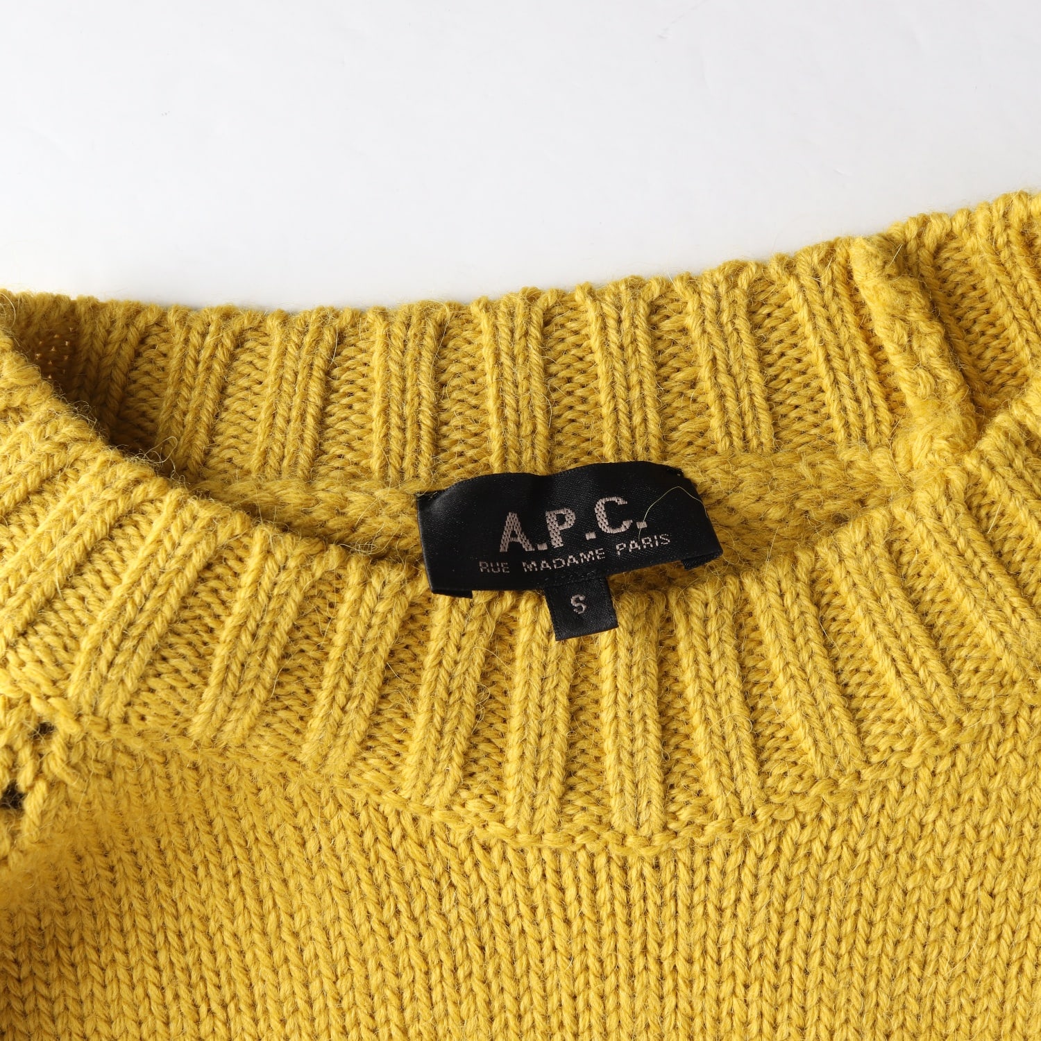 아페쎄 APC 울 알파카 니트 스웨터 머스타드 이미지 3