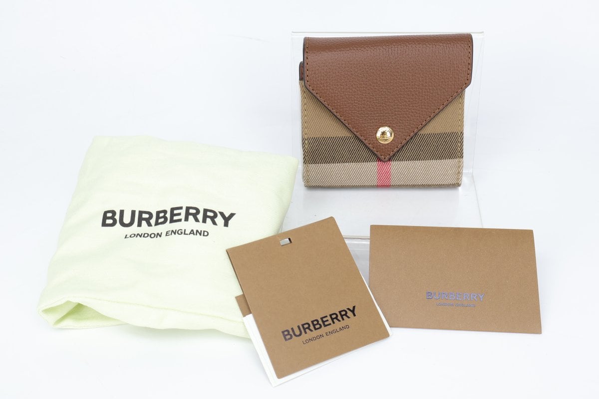 버버리 리라 체크 반지갑 상세 이미지 9