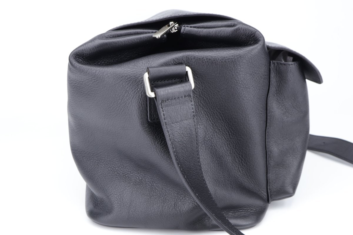 튜드먼트 FLAP POCKET 천연 소가죽 사첼백 숄더백 블랙 이미지 2