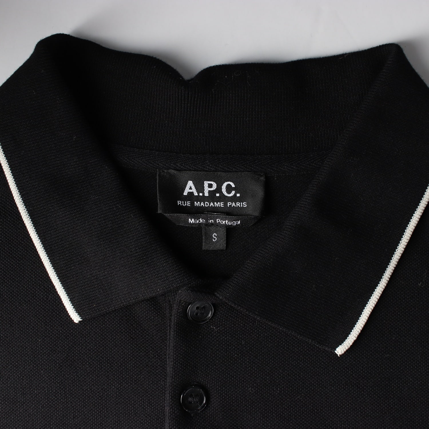 아페쎄 APC 로고 카라 배색 면 폴로 티셔츠 카라티  이미지 3