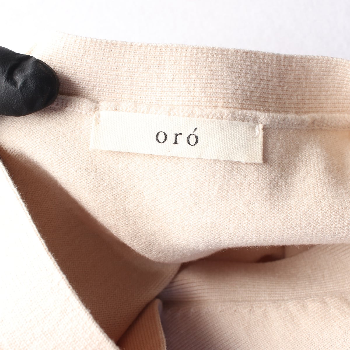 오로 ORO 니트 브이넥 가디건 베이지  상세 이미지 3