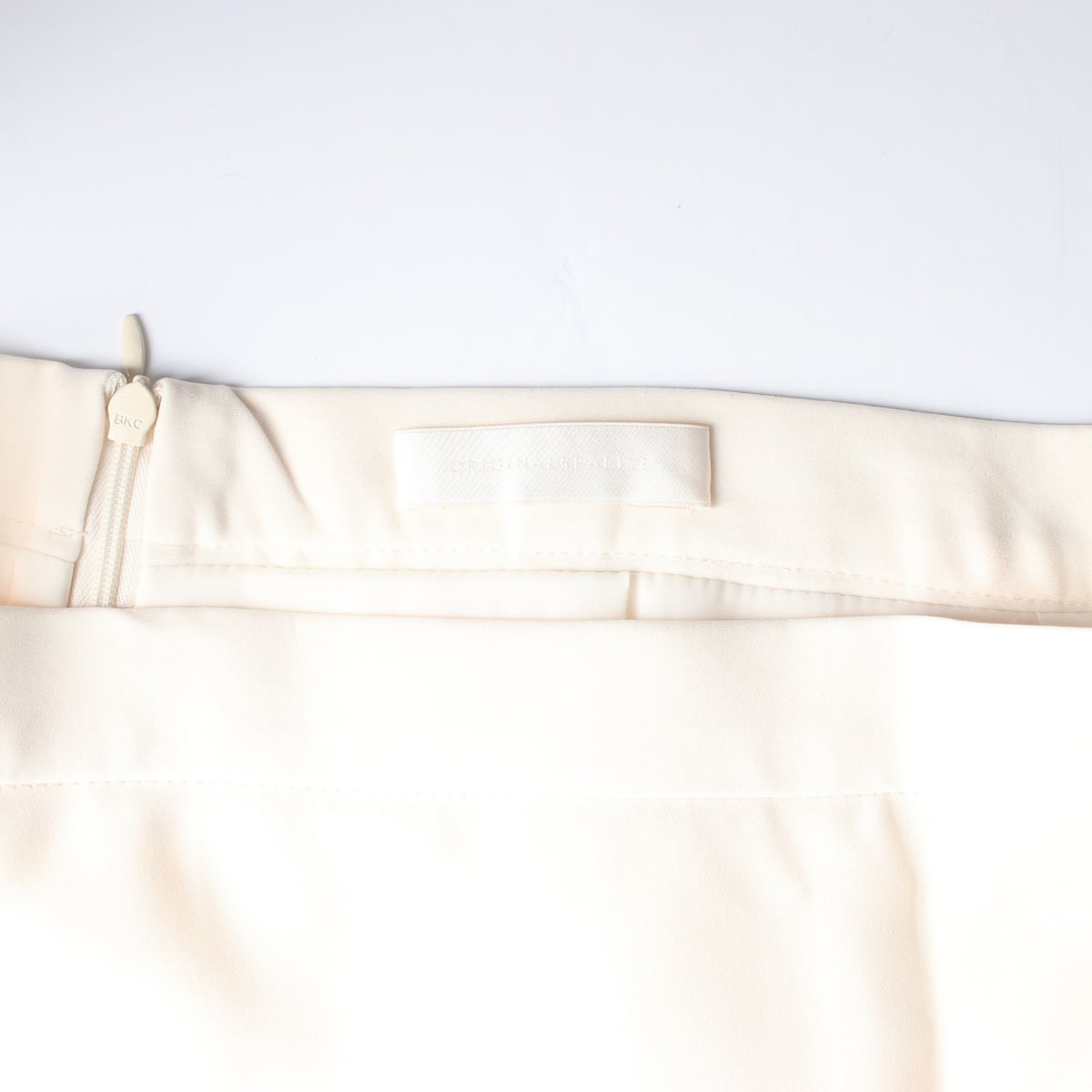 오르 ORR LOO SKIRT 스트레이트핏 맥시 롱 스커트 아이보리 상세 이미지 3
