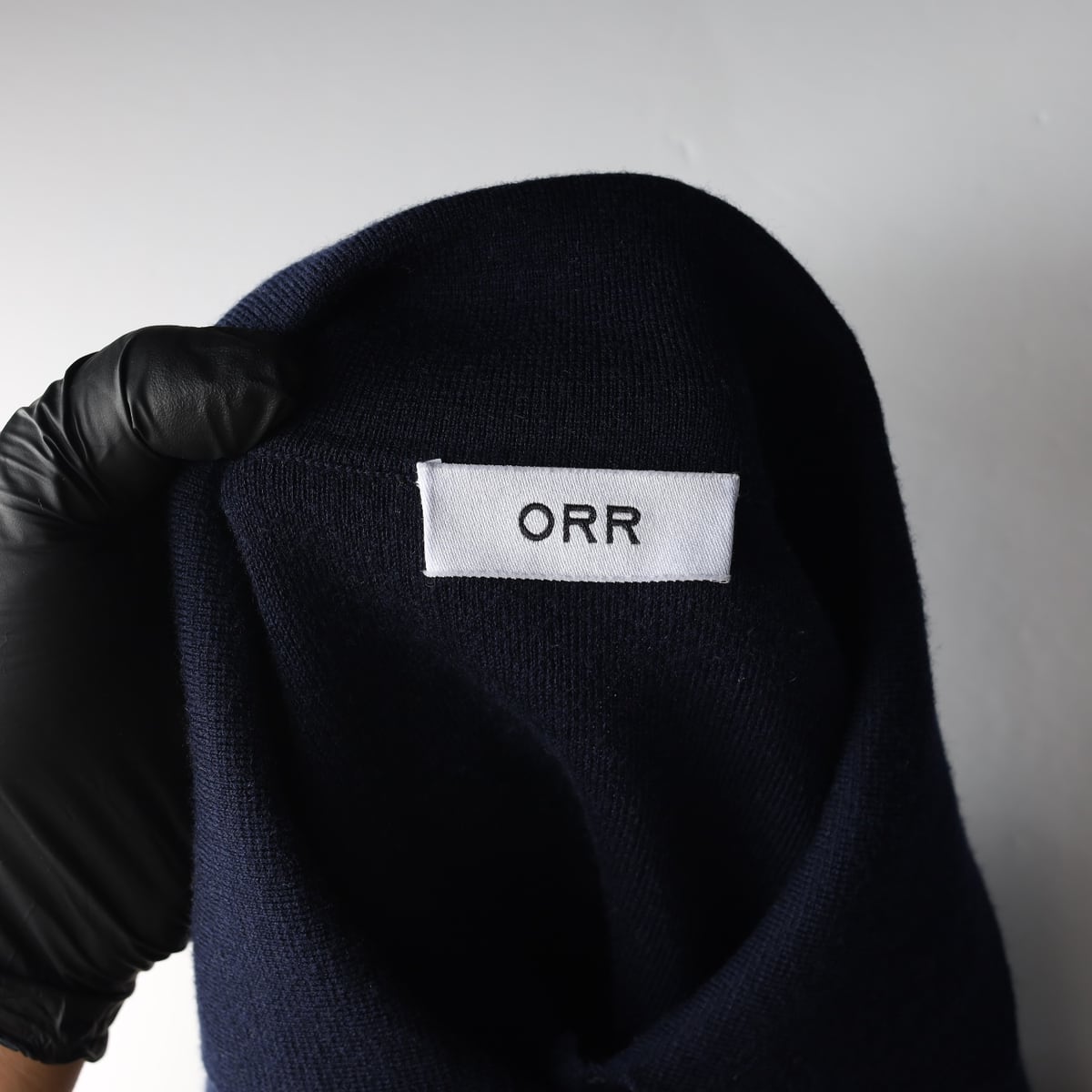 오르 ORR 25SS 크롭 카라 버튼 니트 폴로 셔츠 네이비 상세 이미지 3