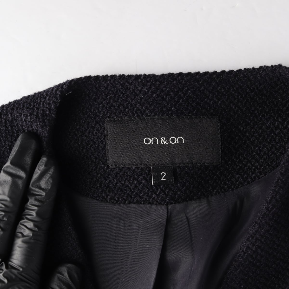 온앤온 21FW 울 혼방 카라리스 버튼 재킷 상세 이미지 3