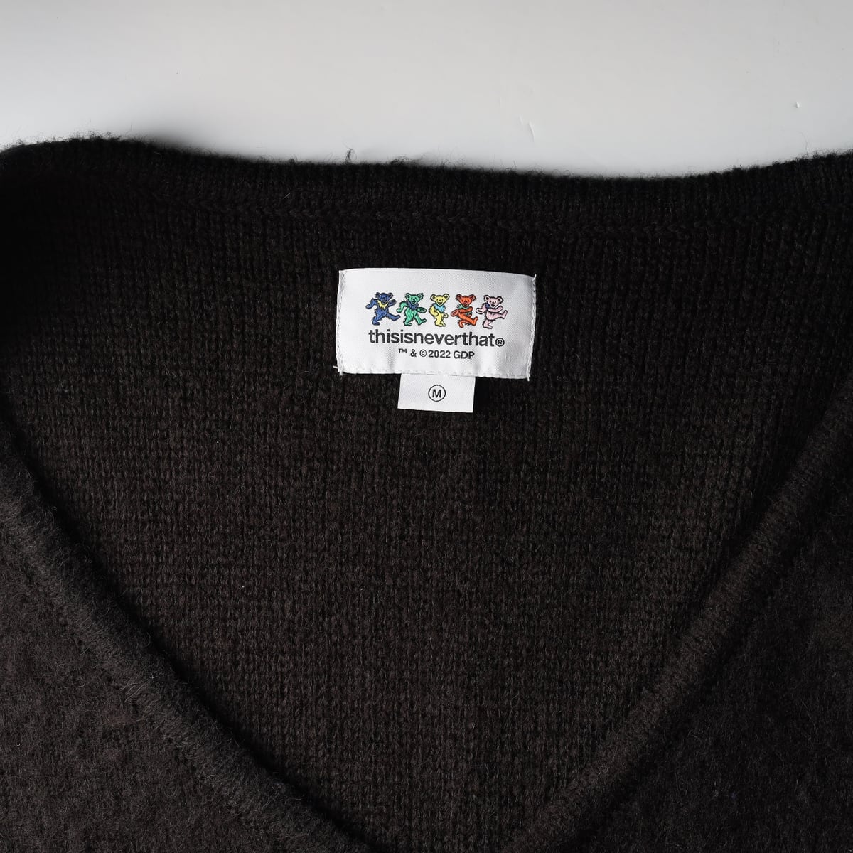디스이즈네버댓 x 그레이트풀 데드 22FW 댄싱 베어 모헤어 가디건 블랙 상세 이미지 3