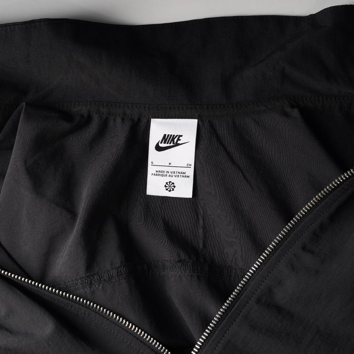 나이키 25FW 우븐 오버사이즈 리펠 UV 프로텍션 재킷 점퍼 상세 이미지 3