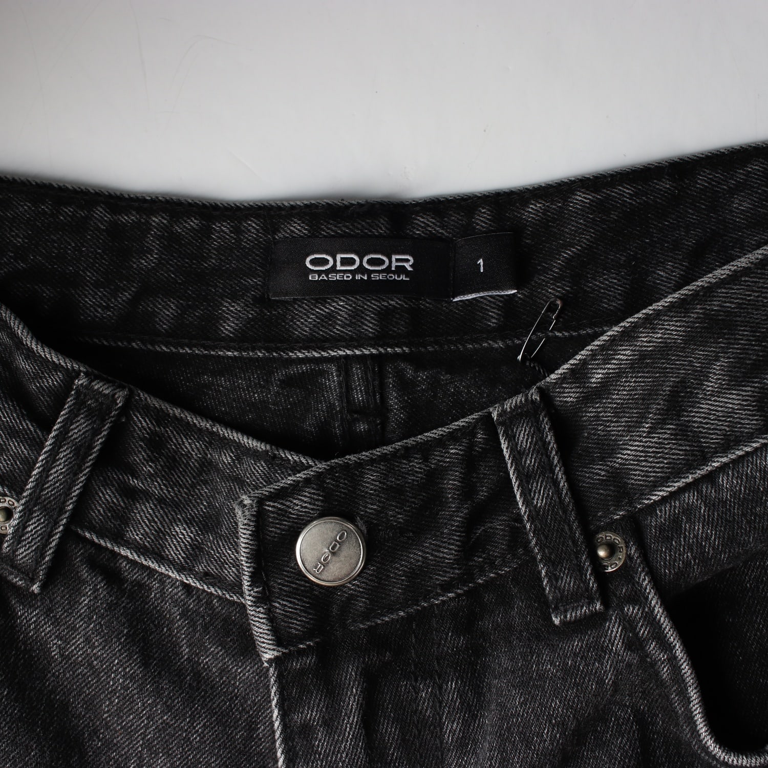 (새상품) 오도어 ODOR duke 듀크 버뮤다 팬츠 디스트로이드 데님 숏팬츠 이미지 5