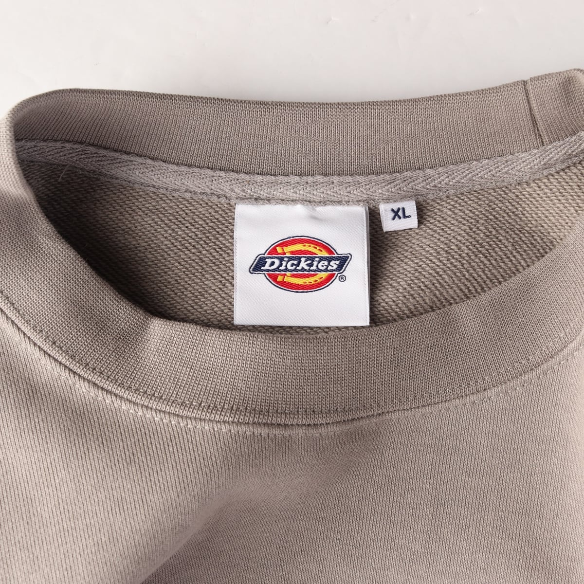 디키즈 23FW 로고 프린트 오버핏 면 맨투맨 상세 이미지 3