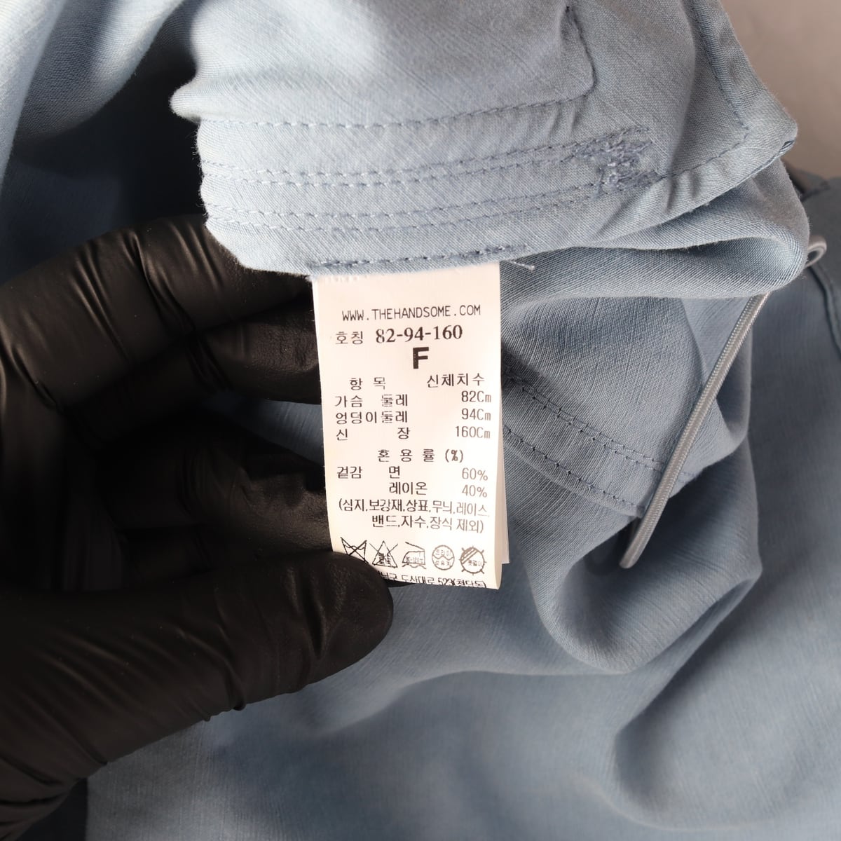 타임 24SS 글로시 오버핏 크롭 봄버 재킷 점퍼 라이트블루  상세 이미지 4