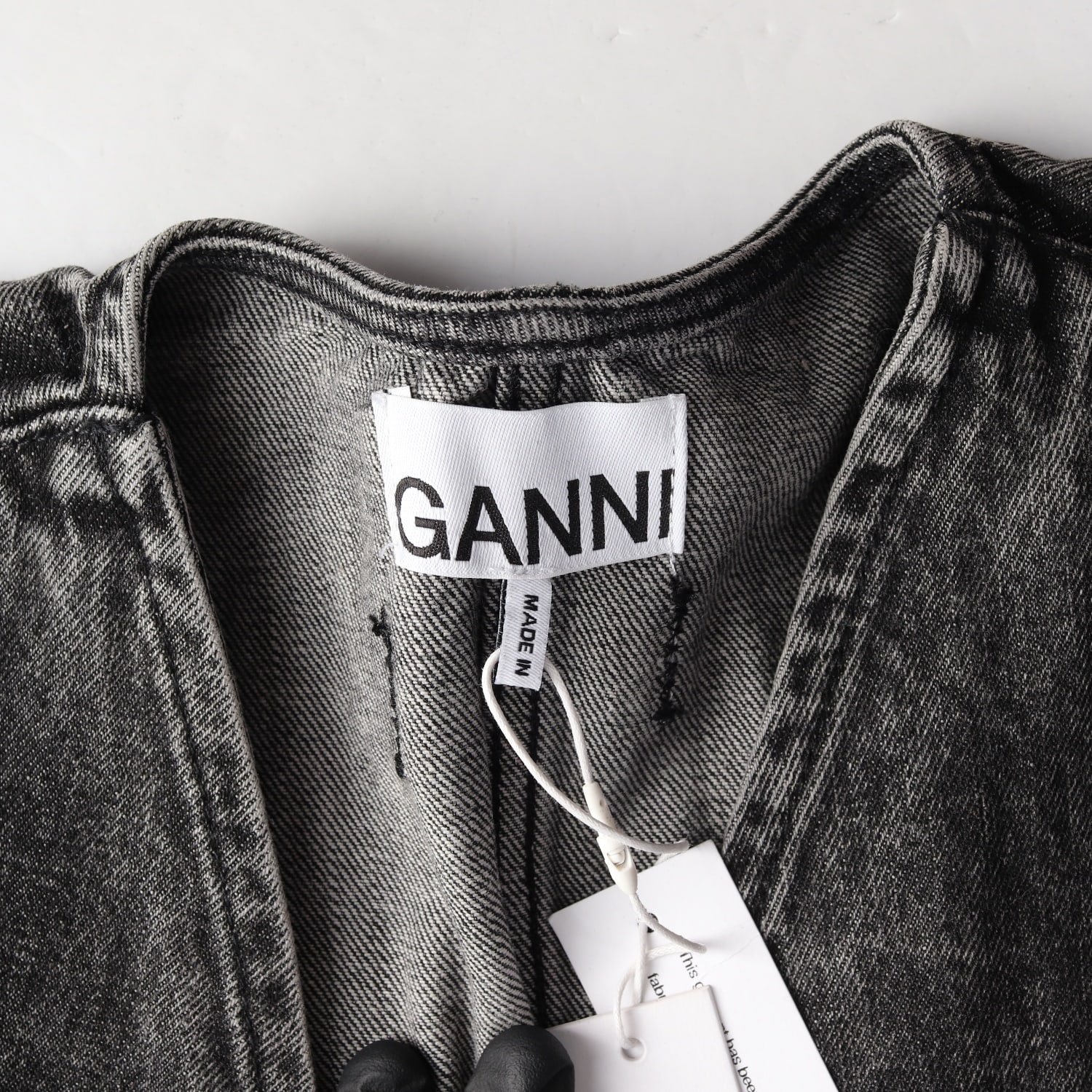 (새상품) 가니 GANNI 애시드 워시 데님 랩 드레스 흑청 원피스 이미지 3