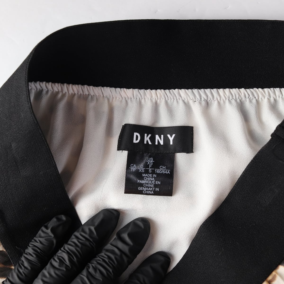 (새상품) DKNY 디케이엔와이 레오파드 패턴 플리츠 롱 스커트 상세 이미지 3