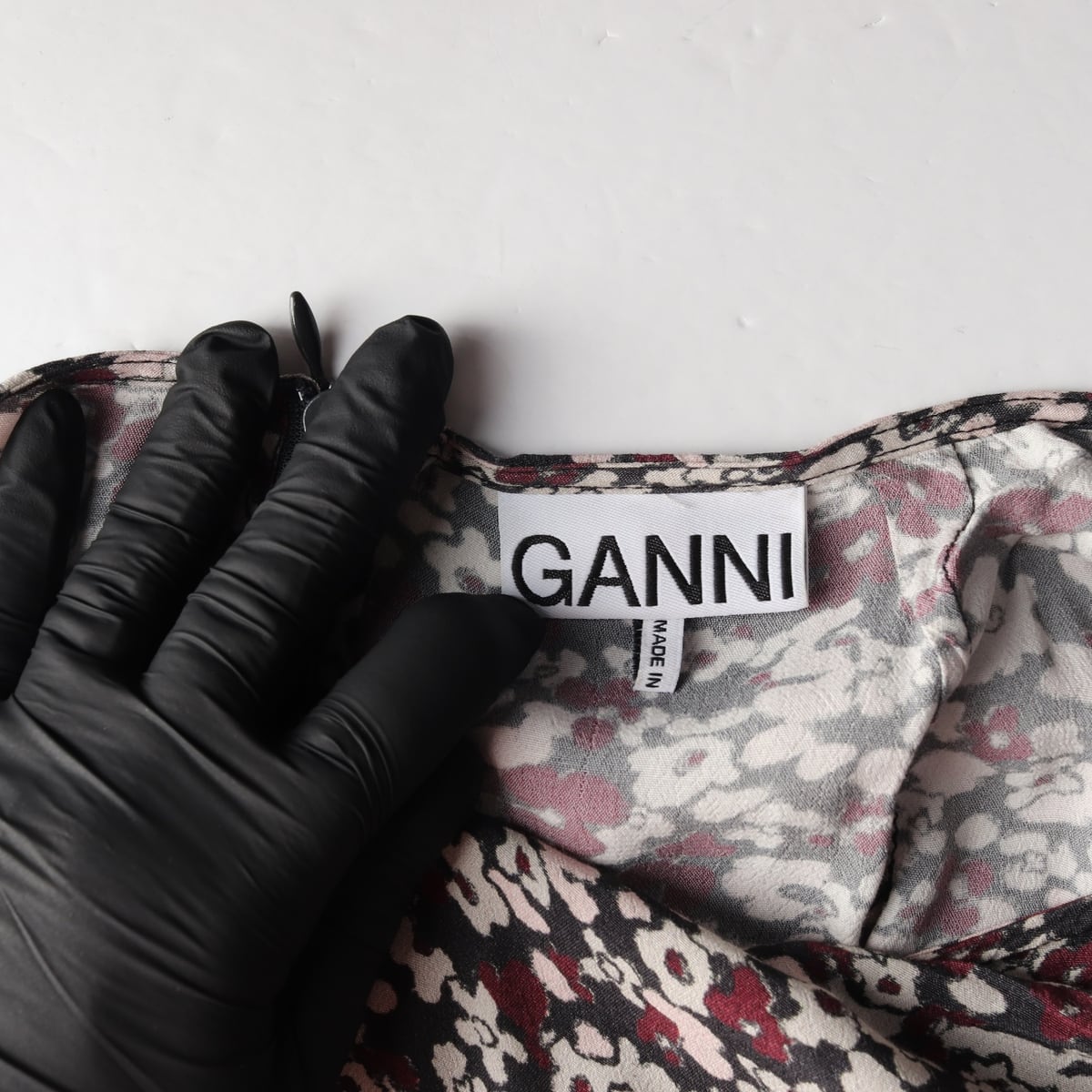 가니 GANNI 플로럴 프린트 러플 랩 스타일 롱 스커트 상세 이미지 3