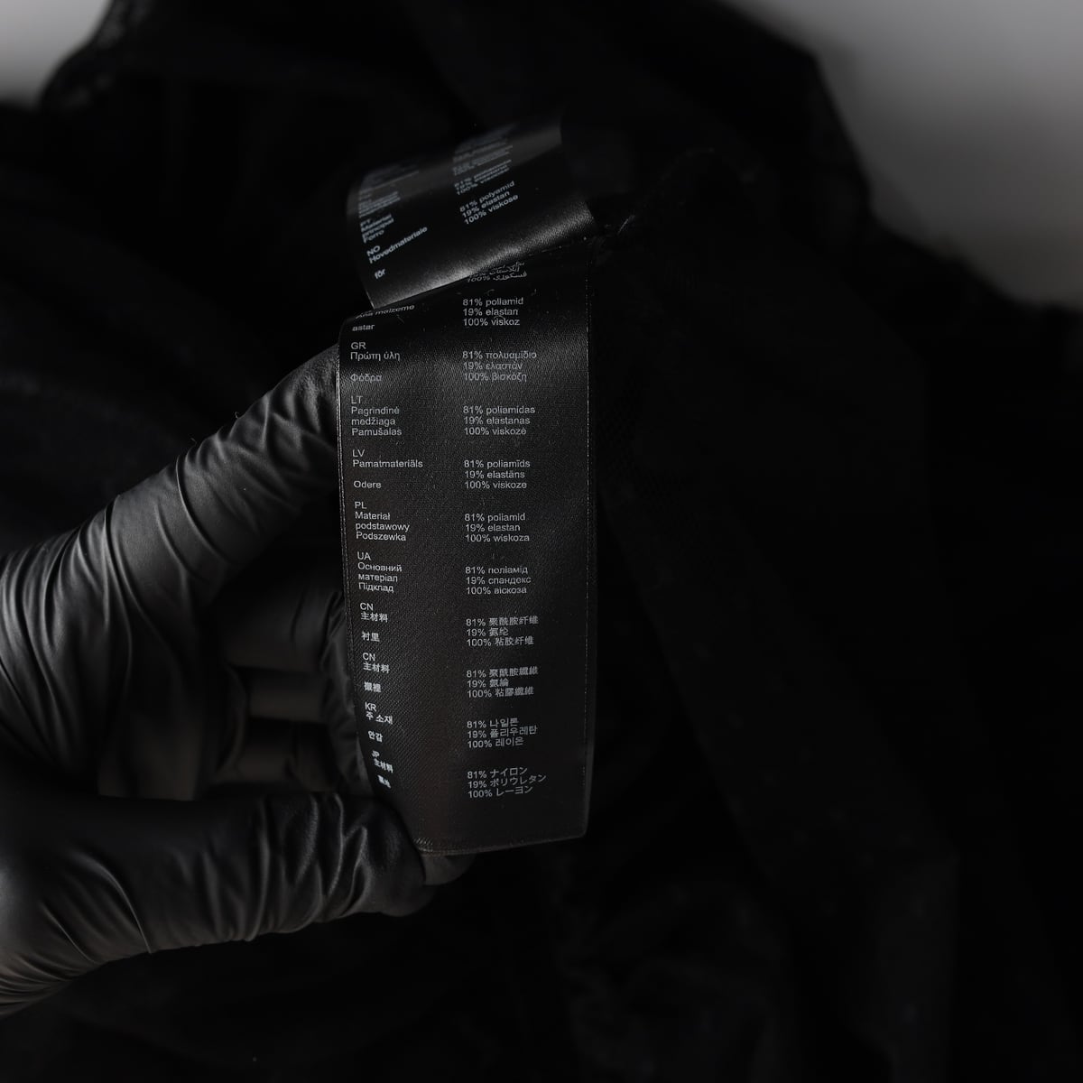 마쥬 도트 패턴 하이넥 셔링 시스루 플레어 원피스 상세 이미지 4