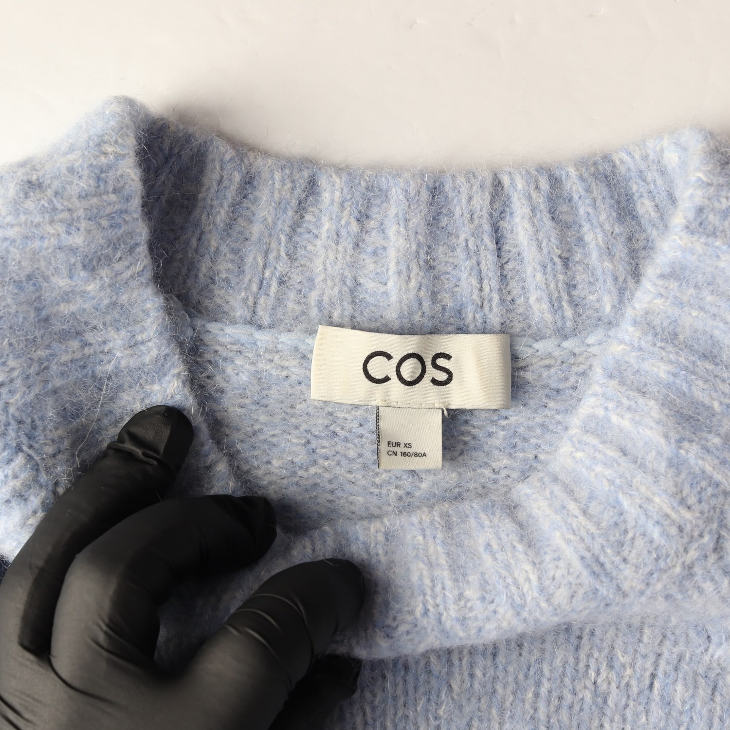 코스 22FW 알파카 울 블렌드 레귤러핏 니트 스웨터 스카이블루  이미지 3