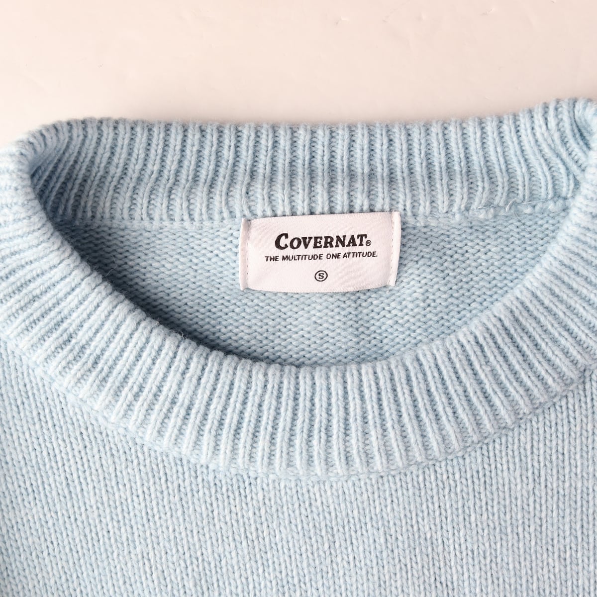 커버낫 23FW C 로고 자수 오버핏 울 니트 스웨터 상세 이미지 3