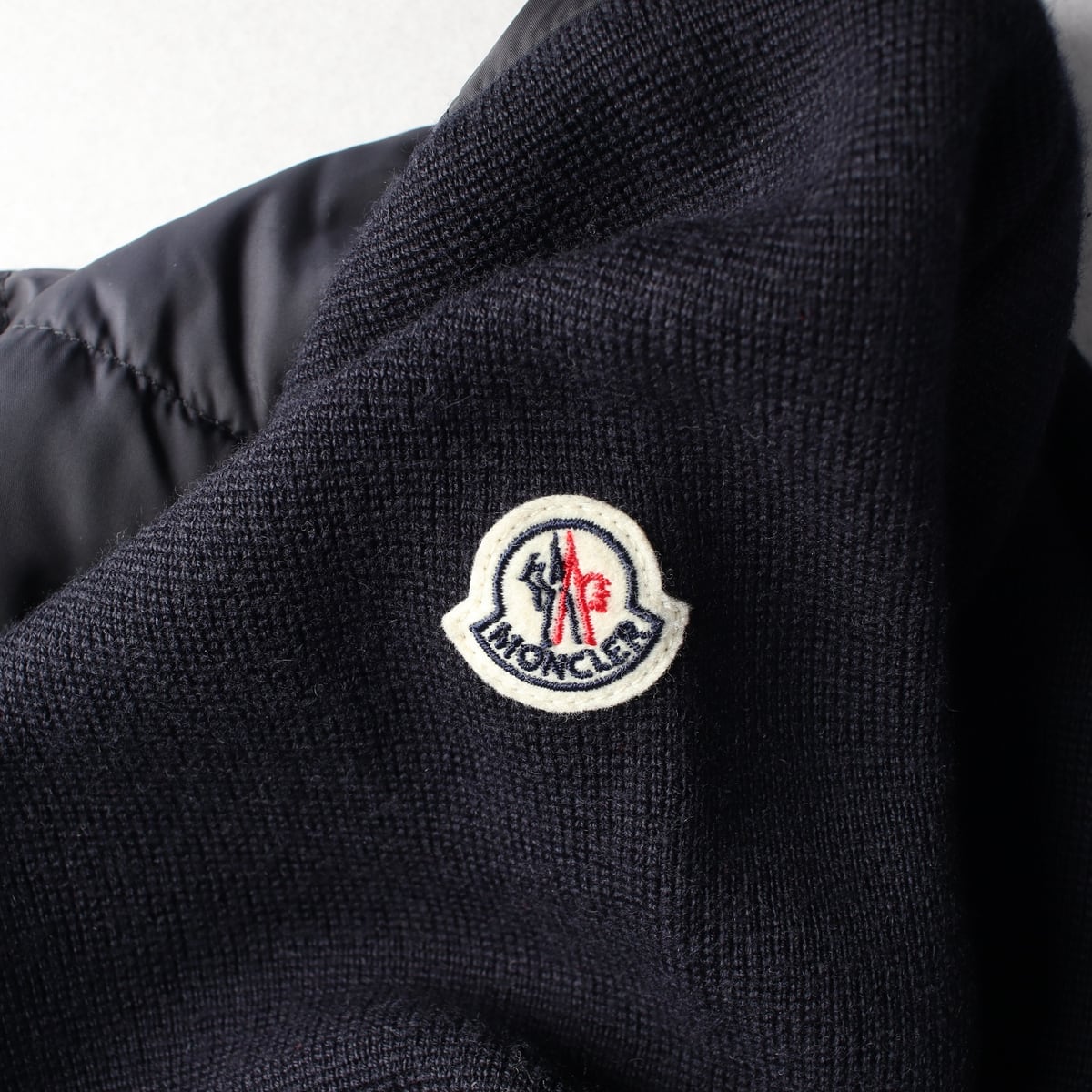 몽클레어 maglione tricot 다운 패딩 니트 가디건 상세 이미지 8