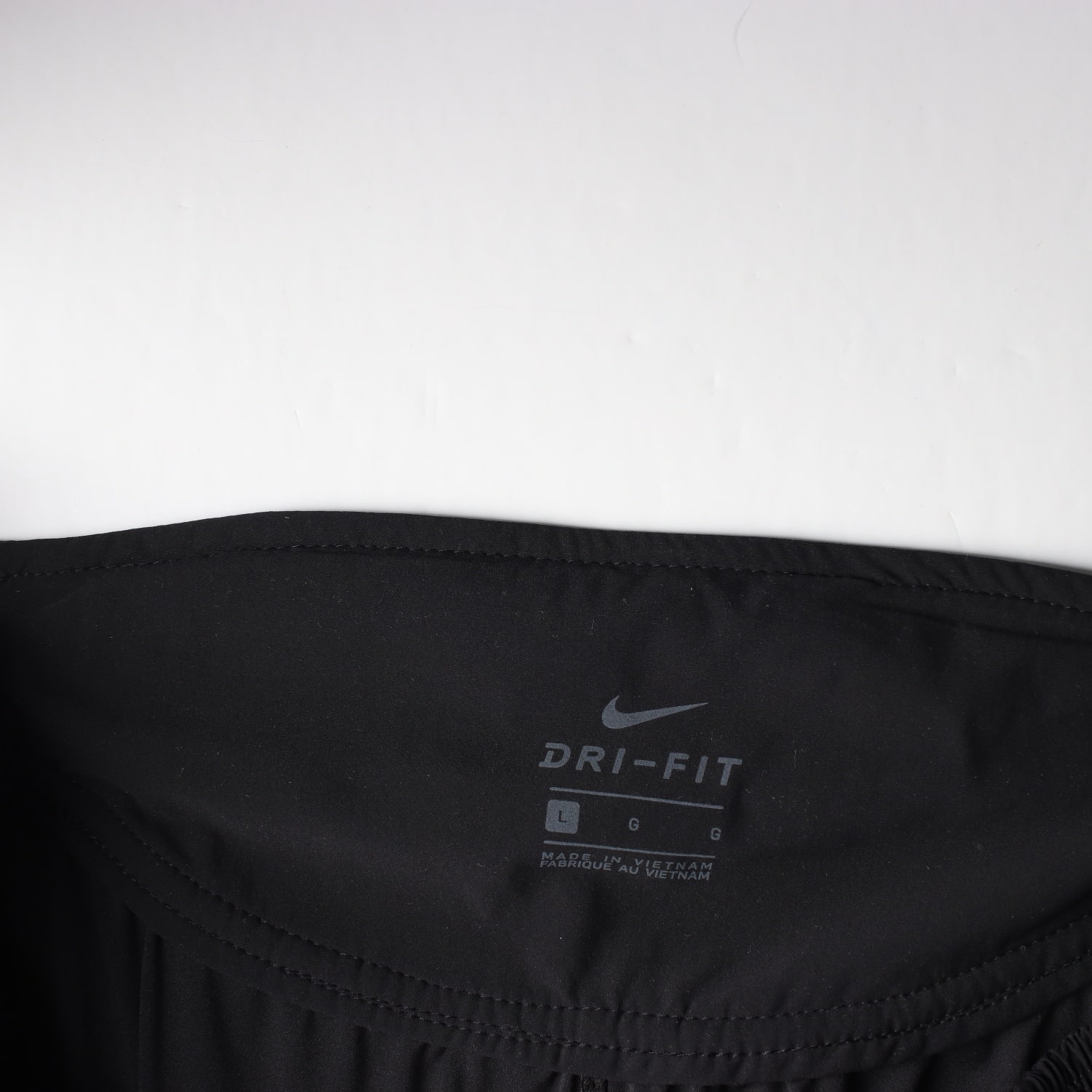 나이키 DRI-FIT 퍼포레이티드 러닝 팬츠 이미지 3