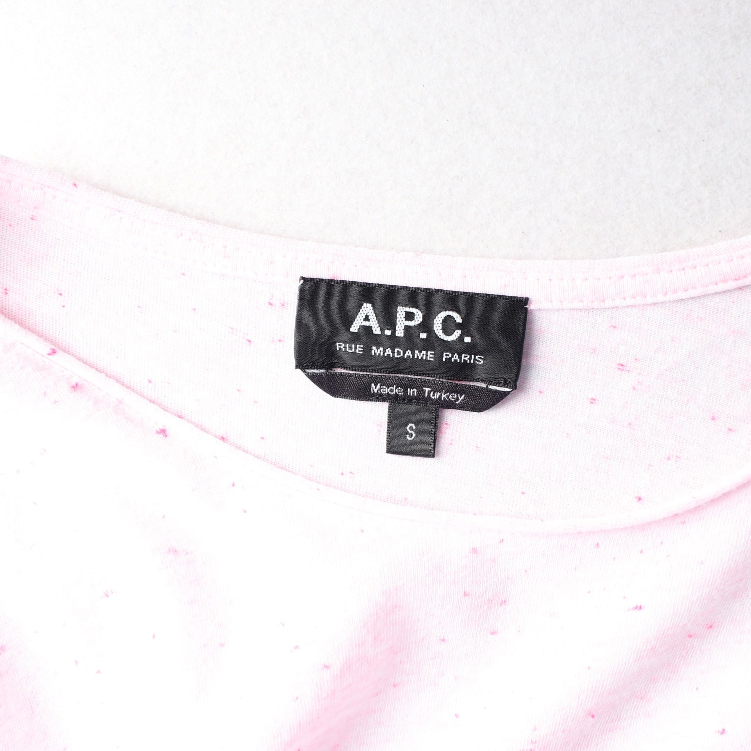 아페쎄 APC 반팔 티셔츠 라이트 핑크  이미지 3