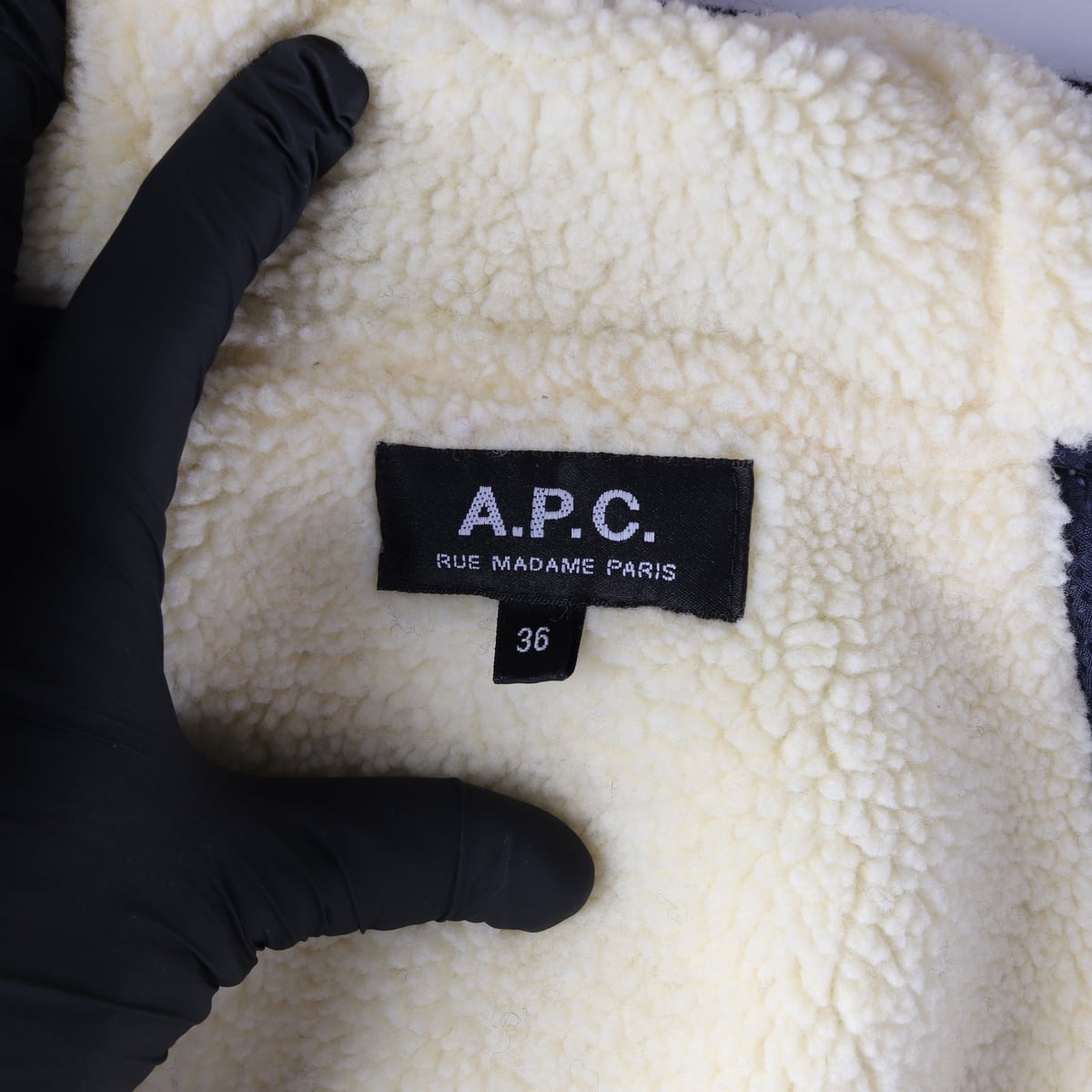 아페쎄 APC 양털 시어링 플리스 안감 후드 울 100% 코트 상세 이미지 4