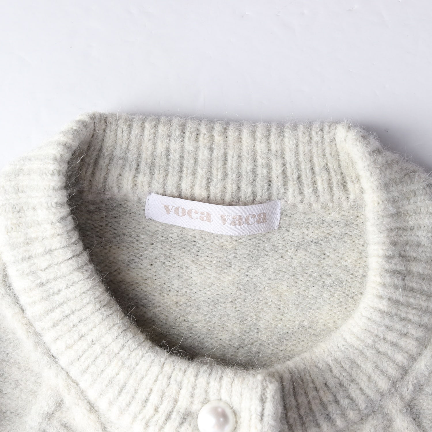 보카바카 23FW 울 알파카 그랜마 멜란지 니트 가디건 라이트그레이 이미지 3
