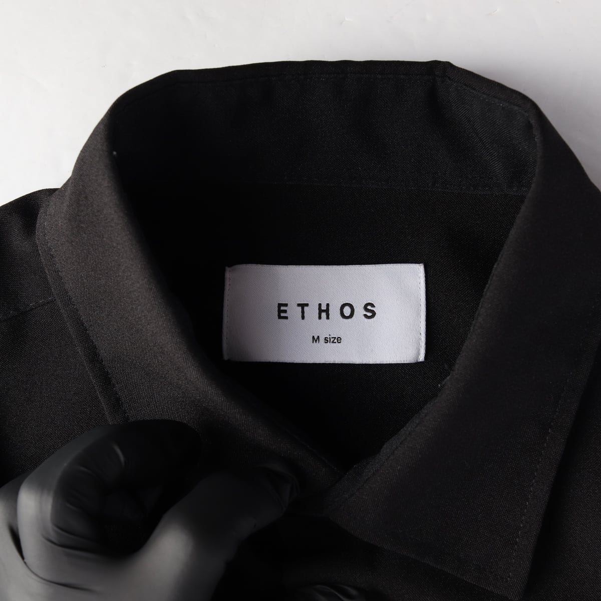 에토스 ETHOS 도트 패턴 오버핏 셔츠 상세 이미지 3