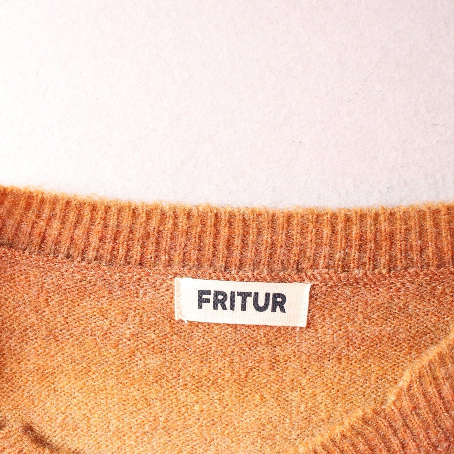 프리터 FRITUR 24FW 그라데이션 니트 이미지 3