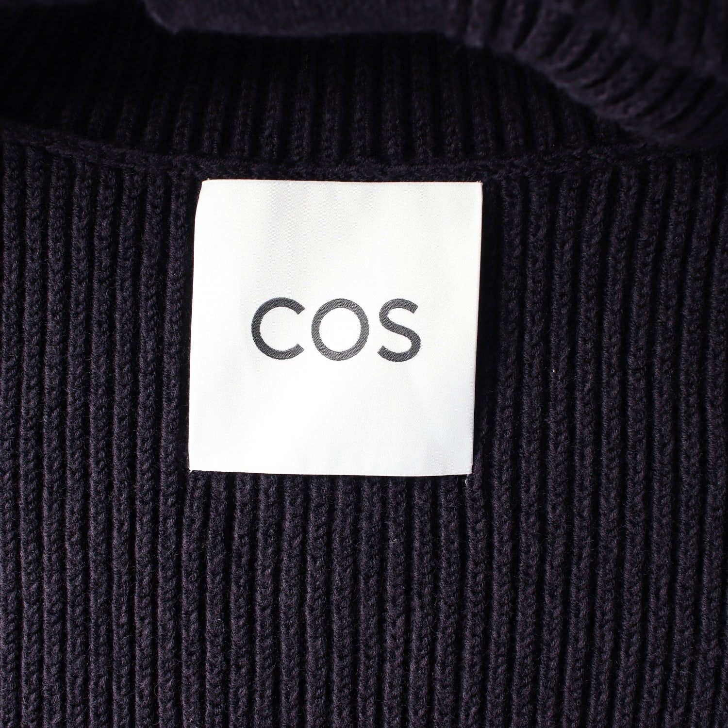 코스 22FW 골지 하이넥 버튼 울 코튼 블렌드 니트 조끼 베스트 이미지 3