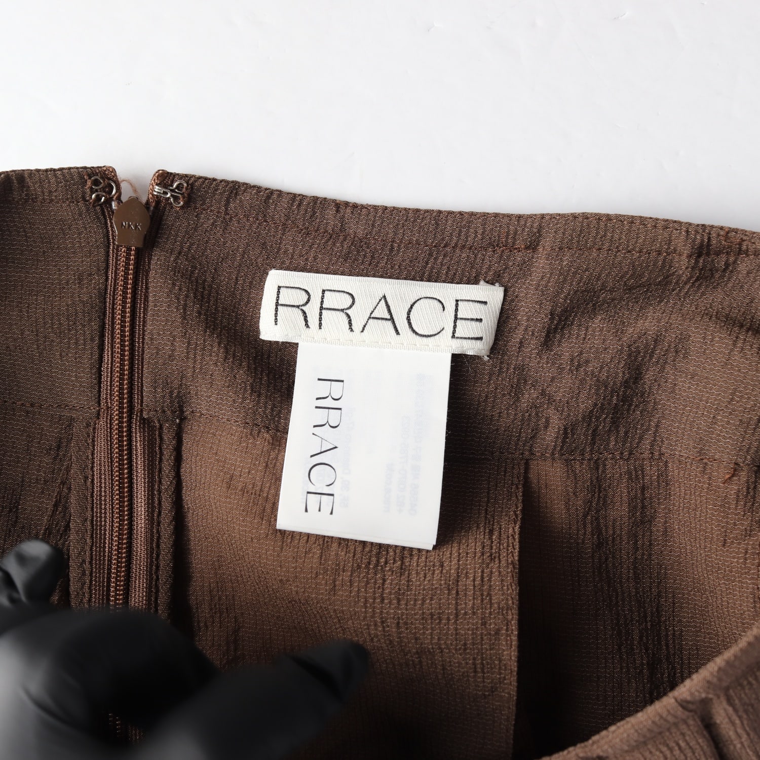 레이스 RRACE 플리츠 플레어 모달 롱 스커트 브라운  이미지 3
