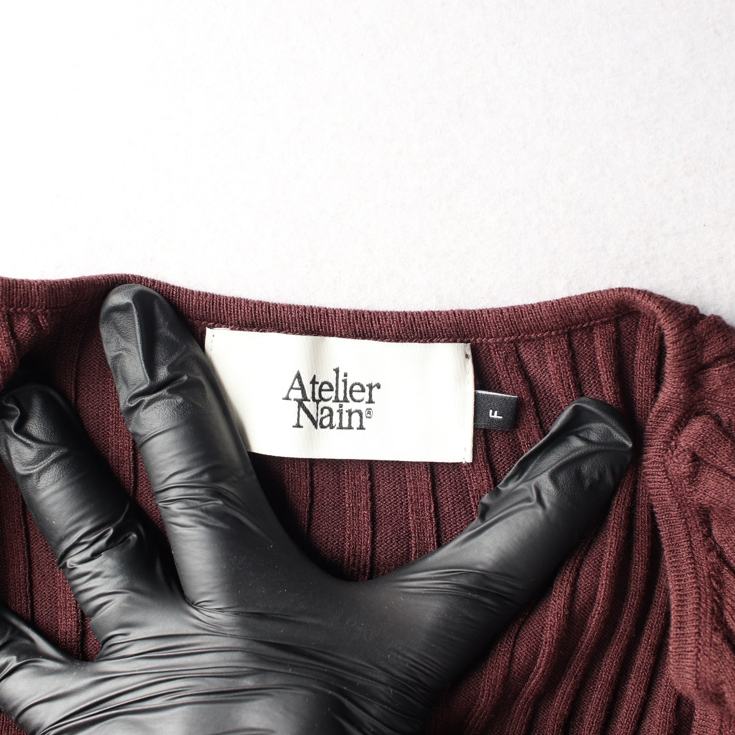 아틀리에 나인 24SS 스퀘어넥 골지 반팔 가디건 이미지 3