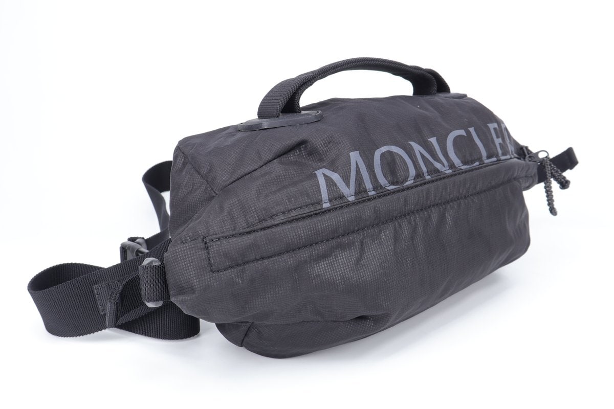 몽클레어 MONCLER 알케미 벨트백 블랙 이미지 1