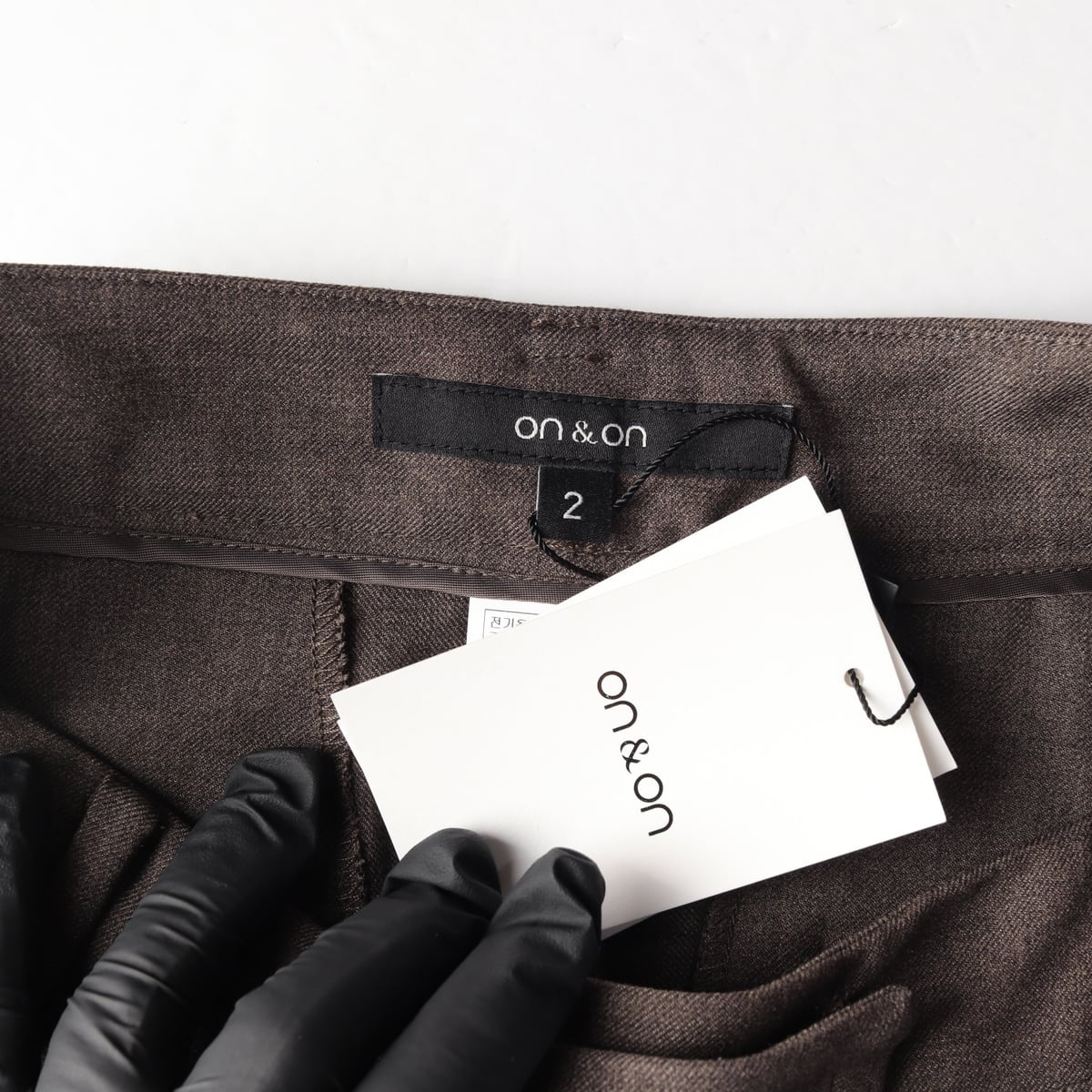 온앤온 21FW 핀턱 와이드핏 슬랙스 상세 이미지 3