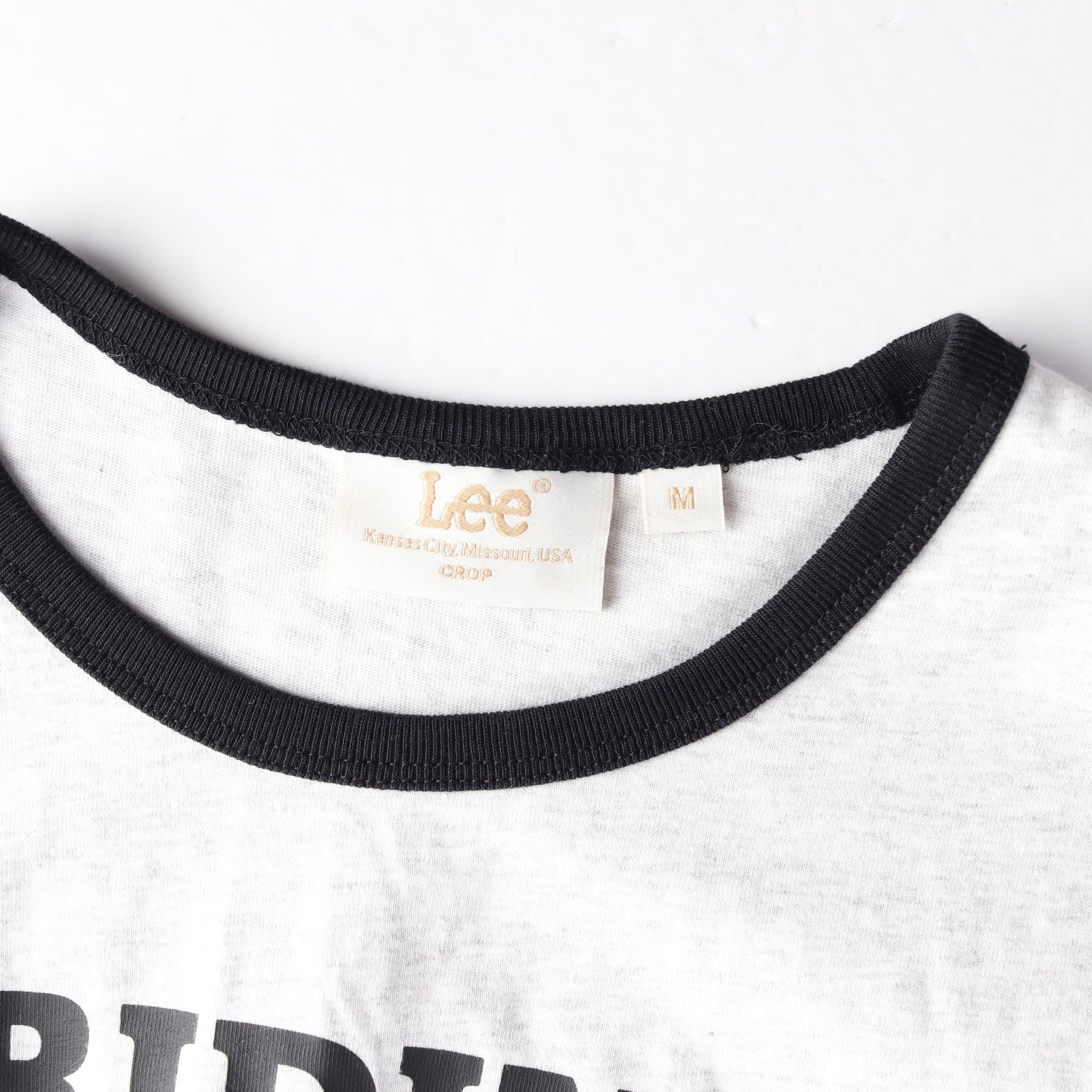 리 Lee 25SS 그래픽 링거 크롭 코튼 반팔 티셔츠 이미지 3