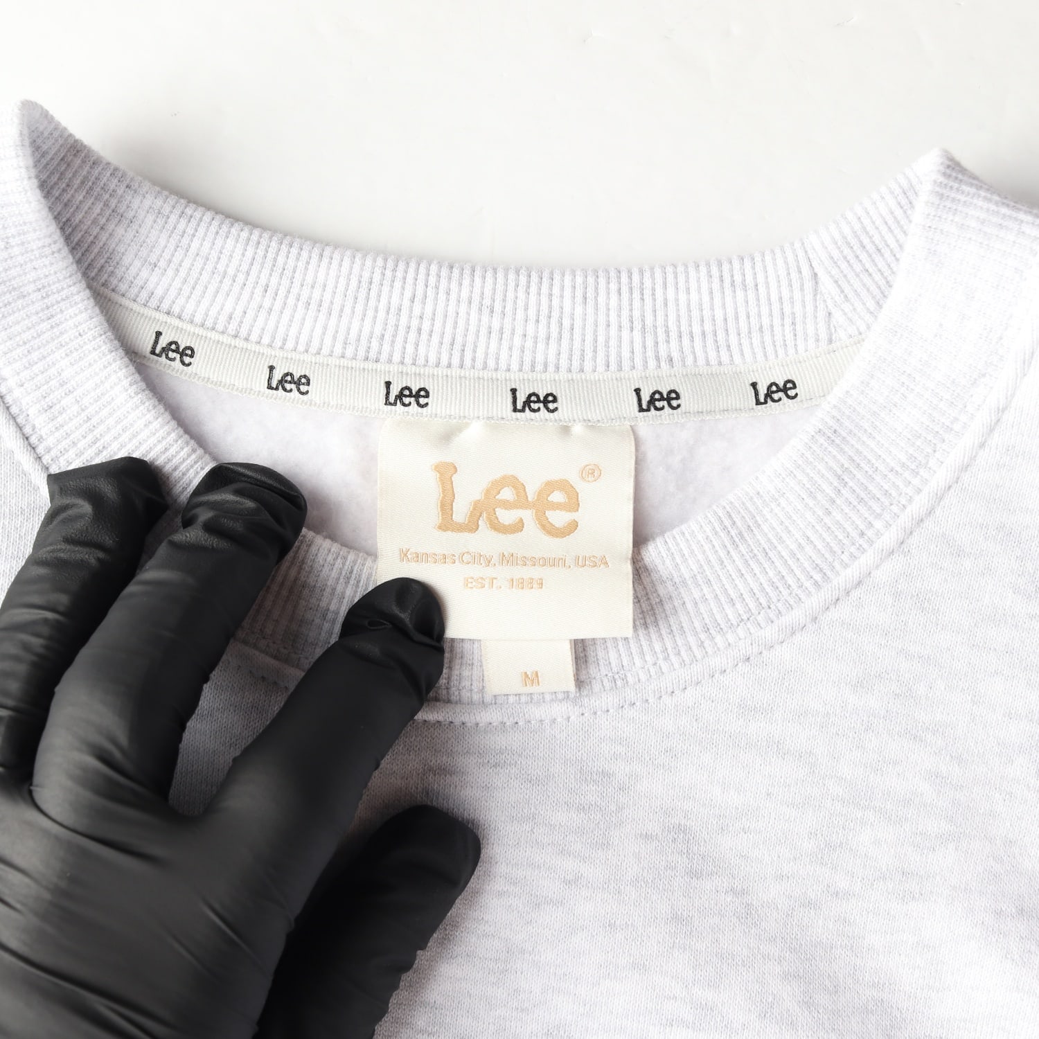 리 Lee 25FW 빅 트위치 부클 기모 맨투맨 스웨트셔츠 이미지 3