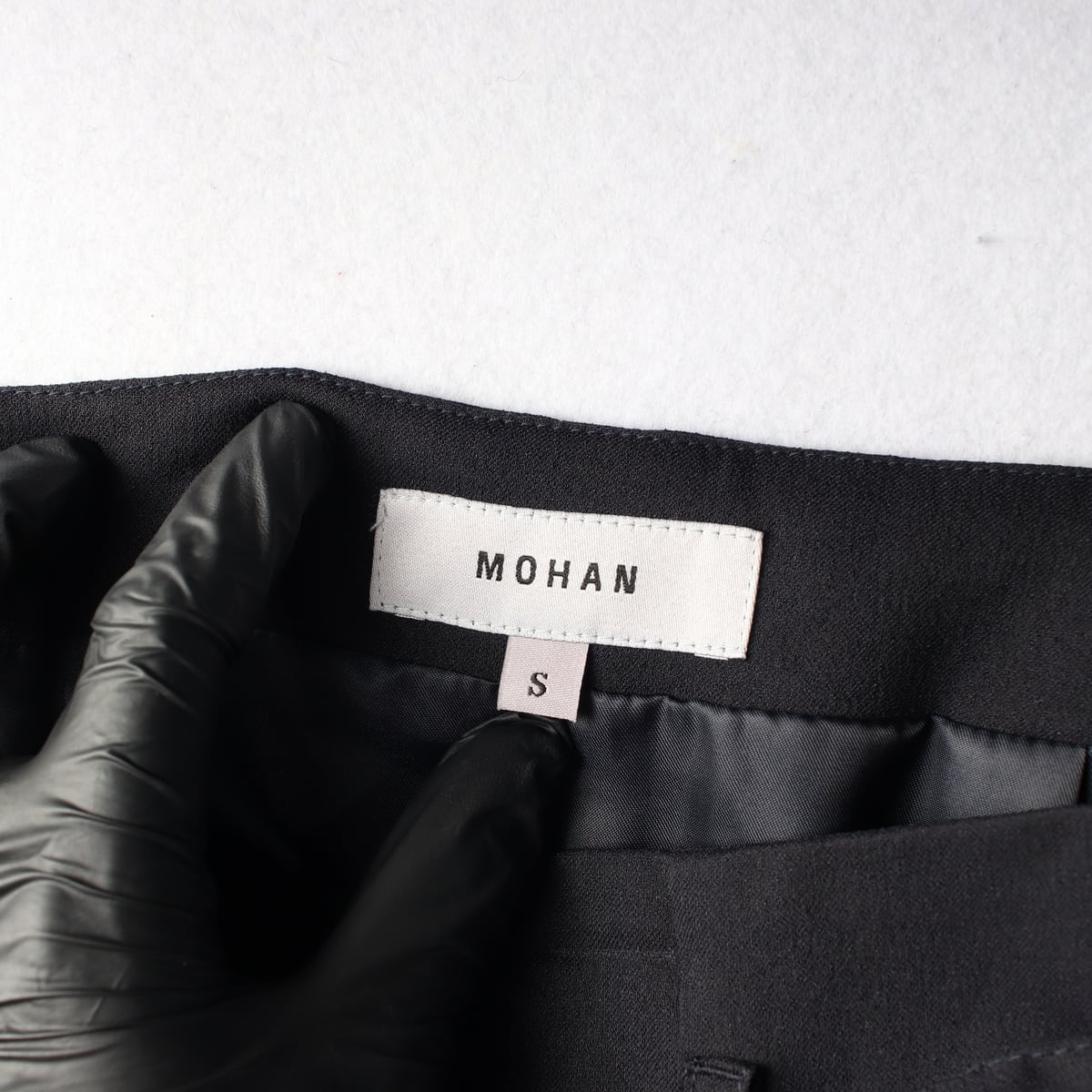 모한 22FW 스트랩 벨트 롱 스커트 상세 이미지 3