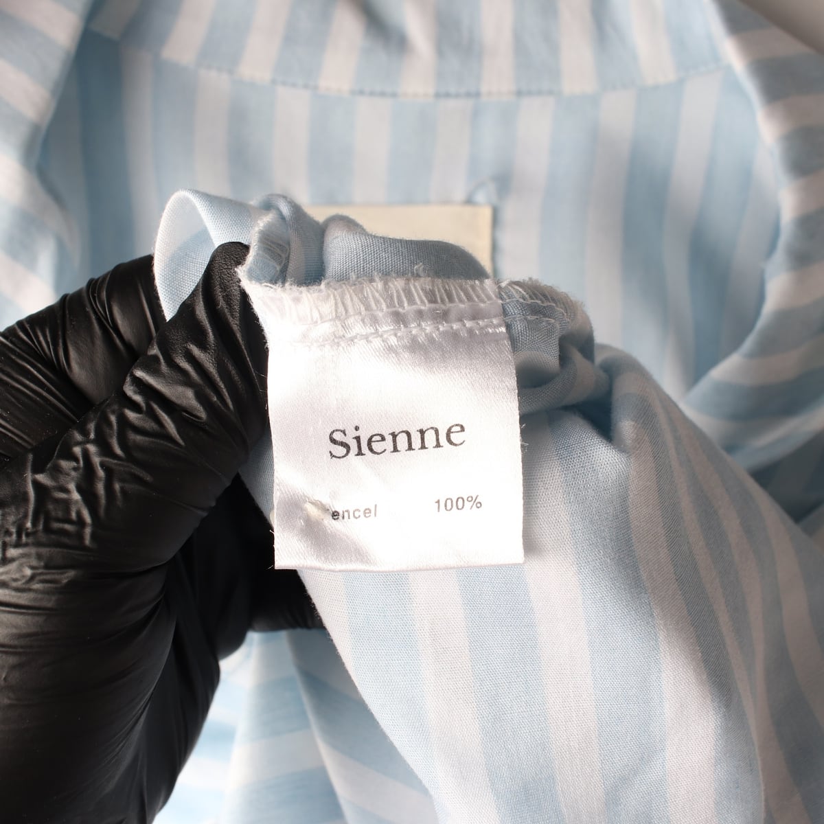 시엔느 스트라이프 오픈카라 텐셀 반팔 셔츠 스카이블루  상세 이미지 4
