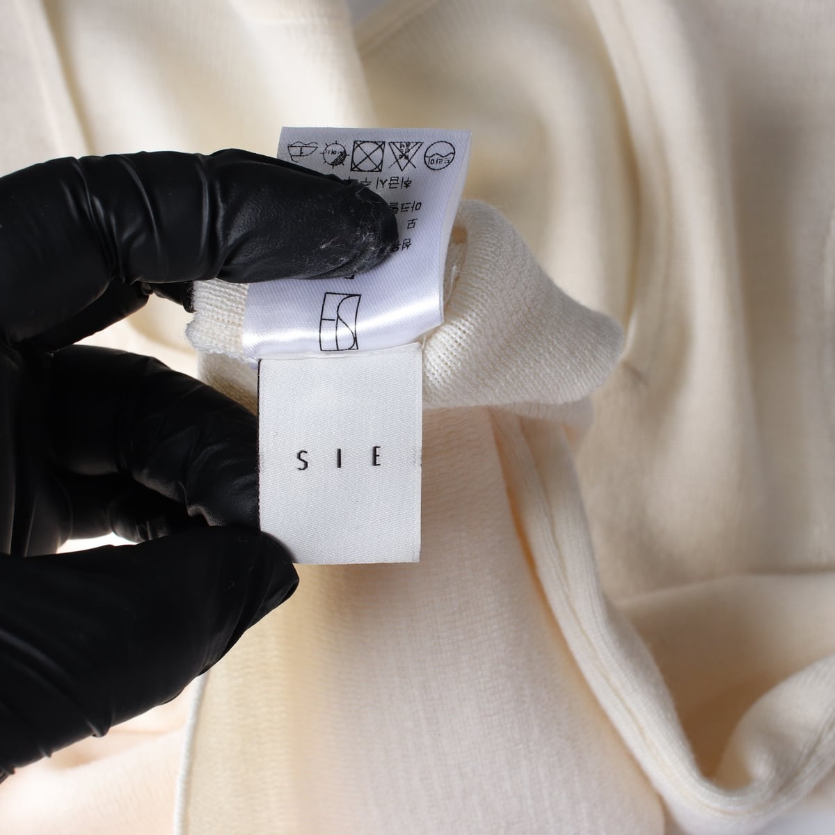 시에 SIE 22SS 스퀘어넥 울 블렌드 반팔 니트 탑  상세 이미지 3