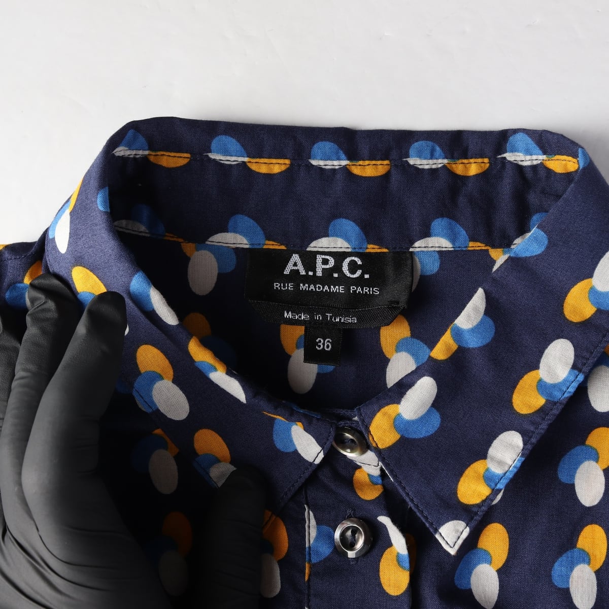 아페쎄 APC 패턴 프린트 러플 소매 코튼 셔츠 블라우스 셋업 상세 이미지 3