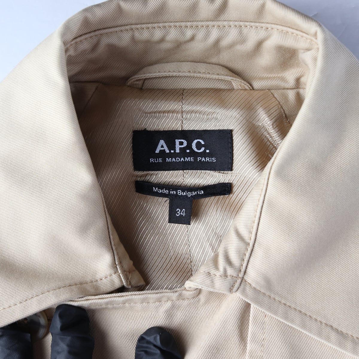 아페쎄 APC 클래식 더블 벨티드 코튼 롱 트렌치 코트 상세 이미지 3