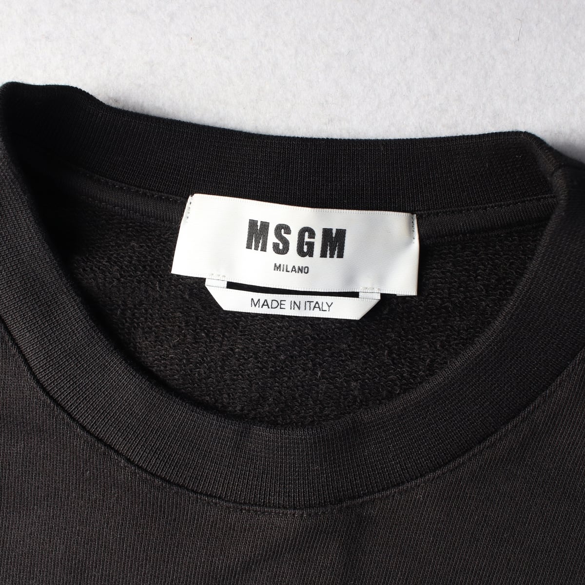 엠에스지엠 MSGM 브러쉬 로고 오버핏 맨투맨 블랙 상세 이미지 3